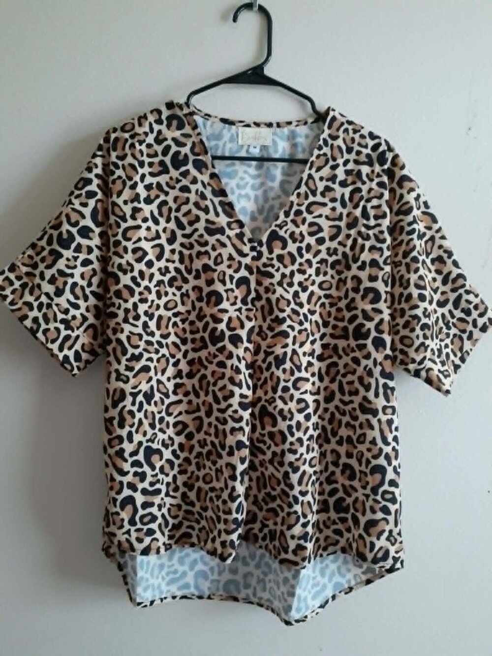 The Buckley Beaumont Top in Leo - Picture 4 of 5